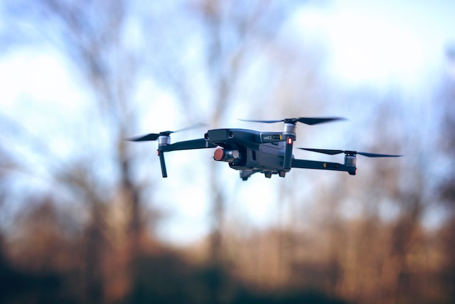 latający dron
