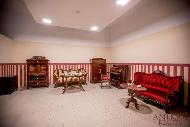 Salon z antykami antique beauty